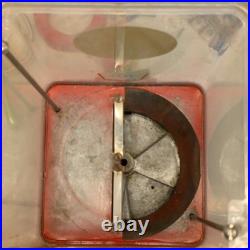 10¢ Candy/peanut Vending Machine Red Metal Base Clear plastic top vintage works