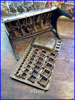 1890 Staats Money Changer Cohoes NY Coin Change Machine original finish Vintage