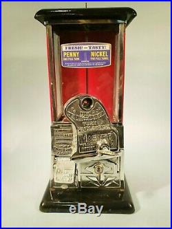 1923 Vintage Antique Gooseneck 1/5 Cent Master Gumball Peanut Vending Machine