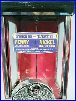 1923 Vintage Antique Gooseneck 1/5 Cent Master Gumball Peanut Vending Machine