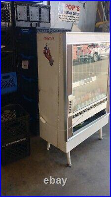 1940s Vintage National Cigarette Vending Machine pulls Or Candy Machine
