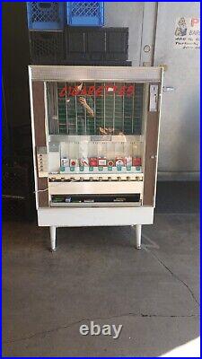 1940s Vintage National Cigarette Vending Machine pulls Or Candy Machine