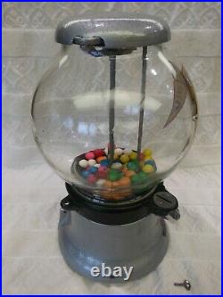 1946 Vintage Penny Columbus Model 46 Gumball Vending Machine Coin Op Restored