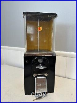 1950' Victor HMS 1 Cent Gumball Vending Machine With Key