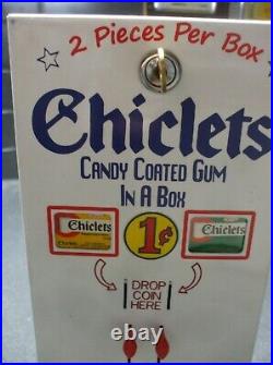 1950's CHICLETS CHEWING GUM penny vending machine candy gum diner gameroom