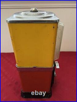 1950's Victor Topper 1 Cent Deluxe Cabinet Gumball Gum Vending Machine @1