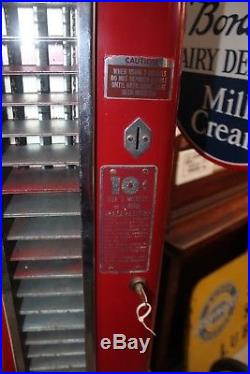 1950s Vintage U-Select-It Candy 10c Coin Op Vending Machine