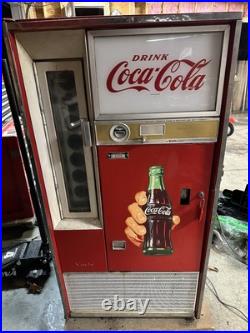 1960 VINTAGE COCA-COLA BOTTLE 10 Cent VENDING MACHINE