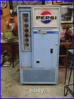 1960 Vintage Pepsi Vending Machine