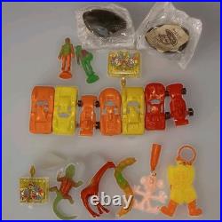 200 Prefilled Mystery Capsules Vintage Vending Machine Toys Scavenger Prizes