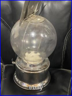 25 CENT GUMBALL MACHINE Vintage, Ford Gum with Plastic Globe FREE Shipping