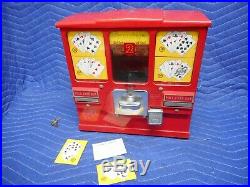 2 Cent Model Oak Premiere Gumball Poker Card Vintage Vending Machine