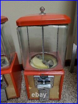 2 Vintage Northwestern Gumball Candy Vending Coin Machine red with Key Morris IL