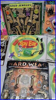 9 Vintage MOC Gumball Machine Toys Spy Ispy 007 Ear Hard Wear Gold Jewelry Bling