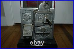 AWESOME Red Vintage 1923 MASTER PENNY 1 CENT GUMBALL GUM VENDING VENDOR MACHINE