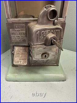 Antique 1920s The Master 1 Cent Mint Green Bubble Gum Vending Machine
