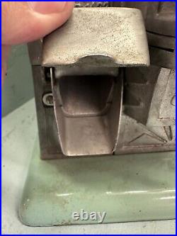 Antique 1920s The Master 1 Cent Mint Green Bubble Gum Vending Machine