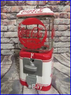 Antique penny machine Coca cola vintage Acorn gumball machine glass globe 1 cent