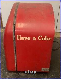 As is, VINTAGE COCA COLA VENDING MACHINE VENDORLATOR MODEL 27