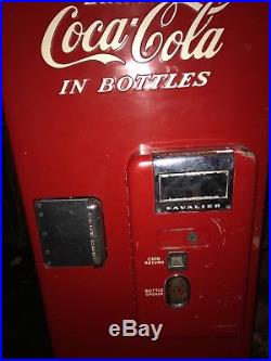 Cavalier Coca Cola Machine C-51 Vintage Vending Machine