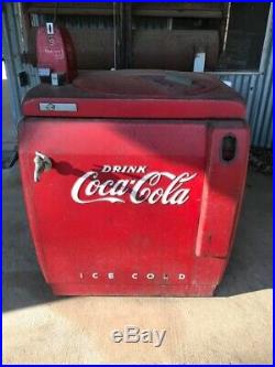 Coca Cola Chest Vending Machine Rare 40-50s vintage