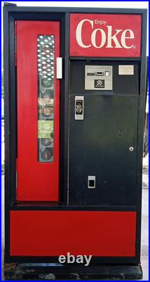 Coca Cola Coke Vending Machine Cavalier Vintage Model 1USS-64101 WORKS GREAT