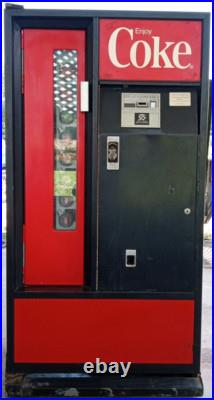 Coca Cola Coke Vending Machine Cavalier Vintage Model 1USS-64101 WORKS GREAT