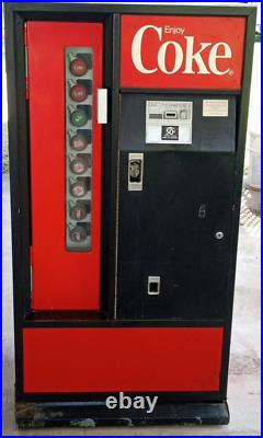 Coca Cola Coke Vending Machine Cavalier Vintage Model 1USS-64101 WORKS GREAT