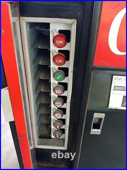 Coca Cola Coke Vending Machine Cavalier Vintage Model 1USS-64101 WORKS GREAT