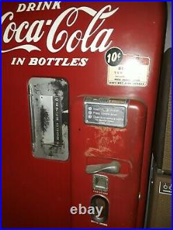 Coca Cola Machine Vintage 1949-1951 Original Paint Job and Condition