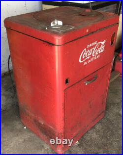 Coca Cola Vending Machine WORKS SEE DESC FOR SHIP Antique Vintage Vendo Spin Top