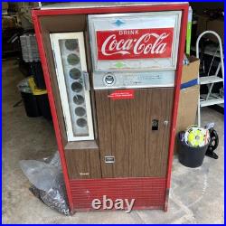 Coca Cola Vendo Vending Machine H63D Vintage 1960s Runs