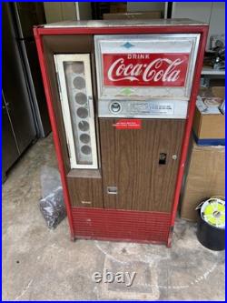 Coca Cola Vendo Vending Machine H63D Vintage 1960s Runs
