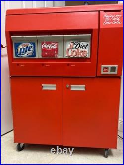 Coca-Cola Vintage Vending Machine 1984 DrinkBox RARE! NEVER SOLD! IMMACULATE