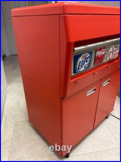 Coca-Cola Vintage Vending Machine 1984 DrinkBox RARE! NEVER SOLD! IMMACULATE