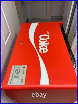 Coca-Cola Vintage Vending Machine 1984 DrinkBox RARE! NEVER SOLD! IMMACULATE