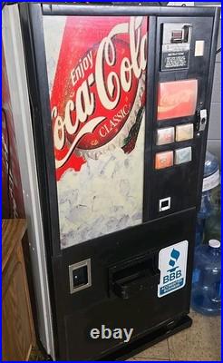 Coca-cola Vending Machine Vintage Collectible