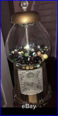 Coin Operated Glass Gumball Machine WITH STAND Vintage Taiwan heavy duty! Brass