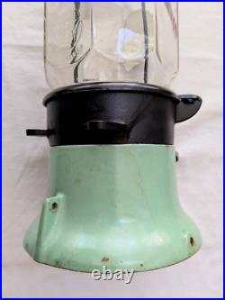 Columbus Vintage Nickel Gumball Vending Machine All Original Ex Cond