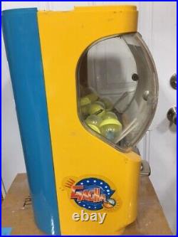 DISCOUNT Vintage TOMY Yujin Gatcha Vending Machine with Pokemon Capsules