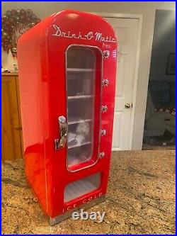 Drink-O-Matic Red Novelty Soda Vending Machine DR-3 10-Can RARE VINTAGE