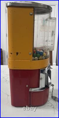 Excellent Vintage Vendorama Gumball Machine 1 Cent. W Original Key Works Great Excellent Vintage Vendorama Gumball Machine 1 Cent. W Original Key Works Great