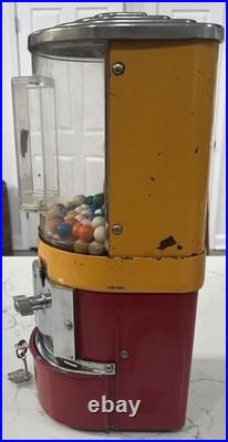 Excellent Vintage Vendorama Gumball Machine 1 Cent. W Original Key Works Great