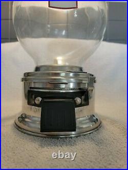 Ford Gumball Machine 10 Cent Vintage Glass Globe