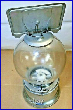 Ford Gumball Machine 10 cents With sign mount Vintage