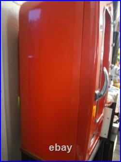 Frigidaire Retro 10 Can Soda Vending Machine Mini Fridge Beverage Cooler Red
