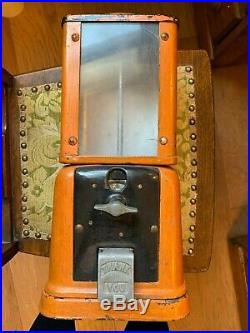 Great Vintage Victor V Orange Metal Working Gum Ball Machine With Free Shipping