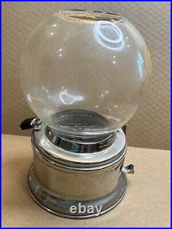 Gumball Machine Ford 1 Cent Vintage Glass Globe 1 penny H & W Machine Company