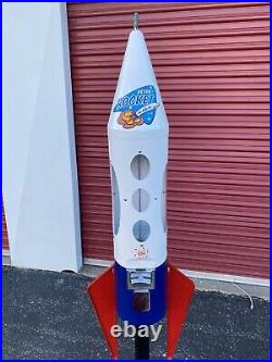 Gumball Machine Retro Rocket Ship to the Moon Vending Coin Op Vintage Metal 25 C