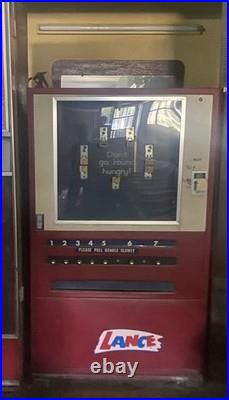 Lance 7 Vintage Vending Machine